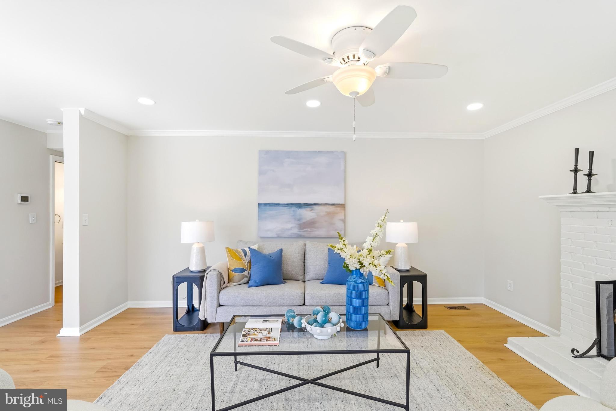 ASHBURN FARM - Residential