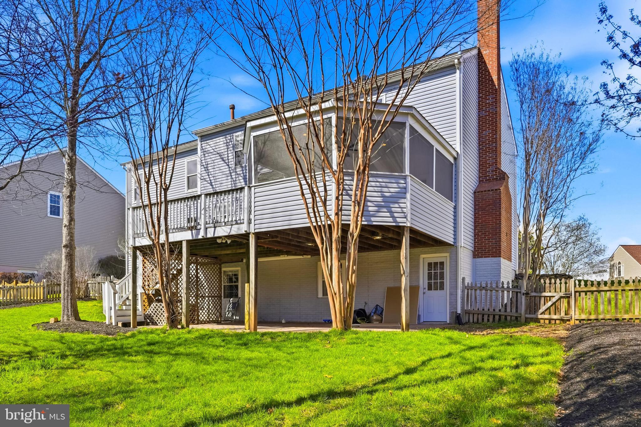 ASHBURN FARM - Residential