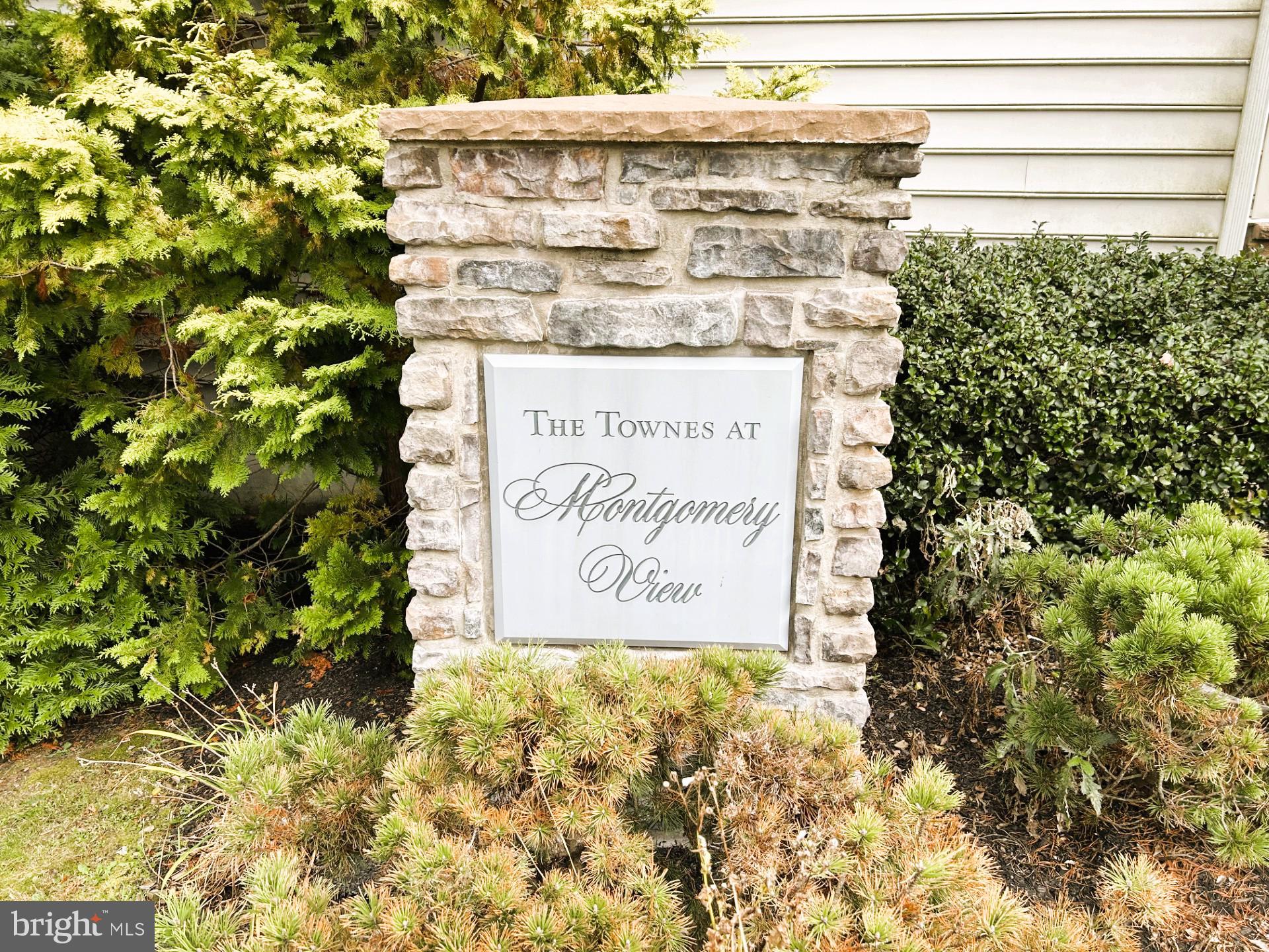 MONTGOMERY VIEW - Residential