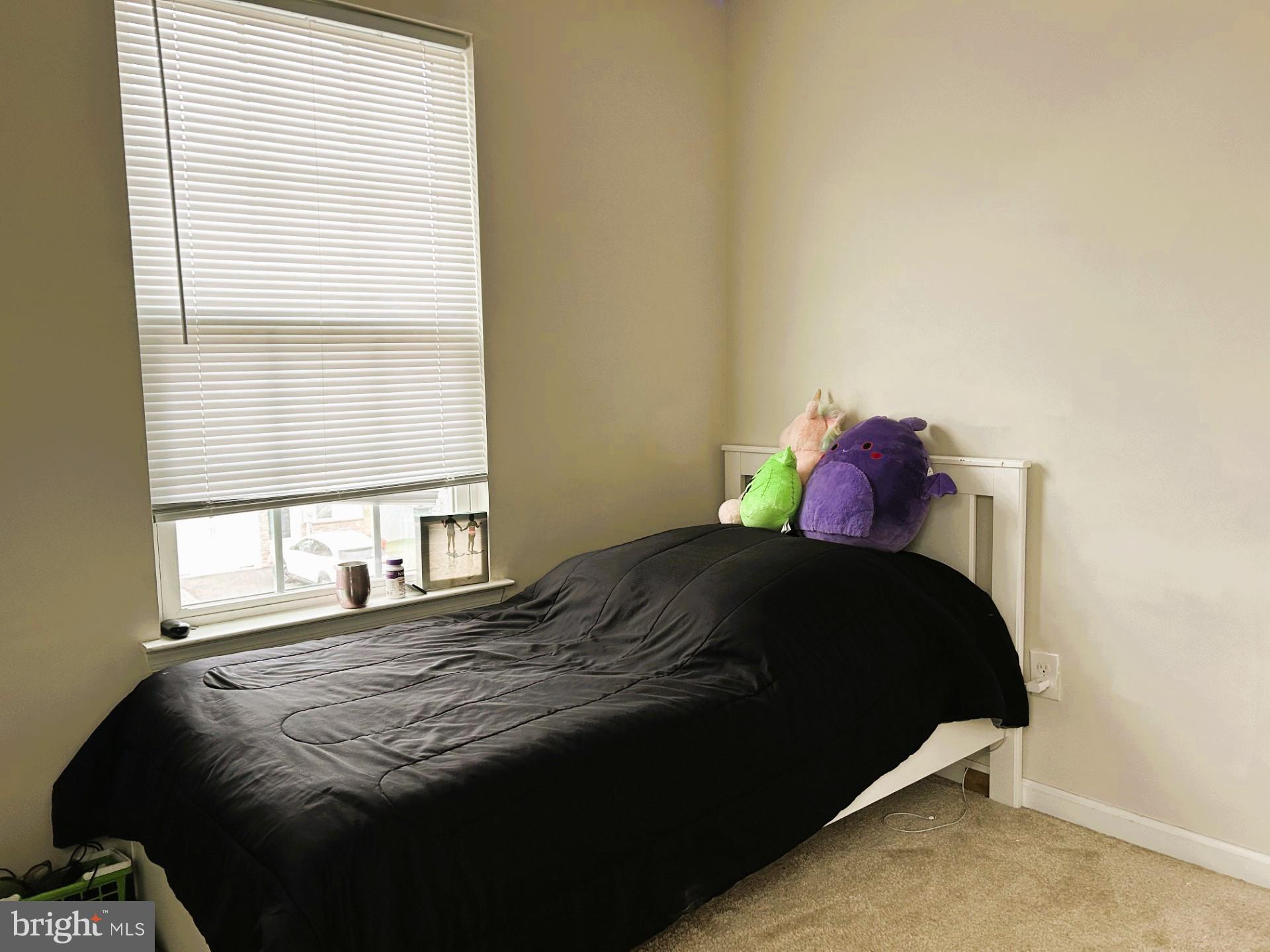 MONTGOMERY VIEW - Residential