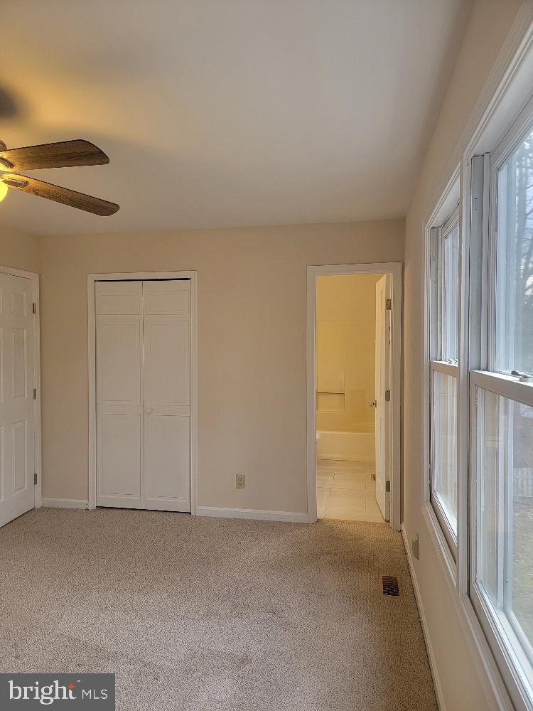 HERITAGE OAKS - Residential Lease