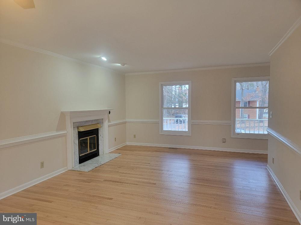 HERITAGE OAKS - Residential Lease