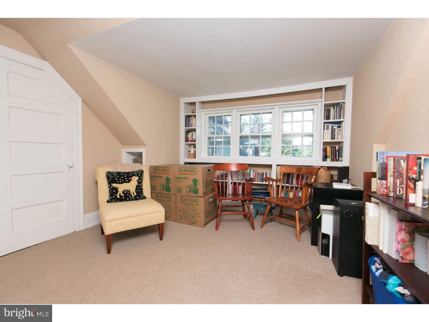 CHESTNUT HILL - Residential