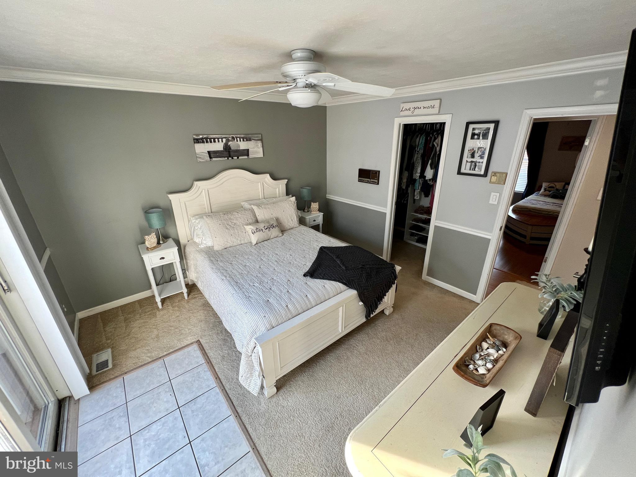 SEVEN COURTS - Residential