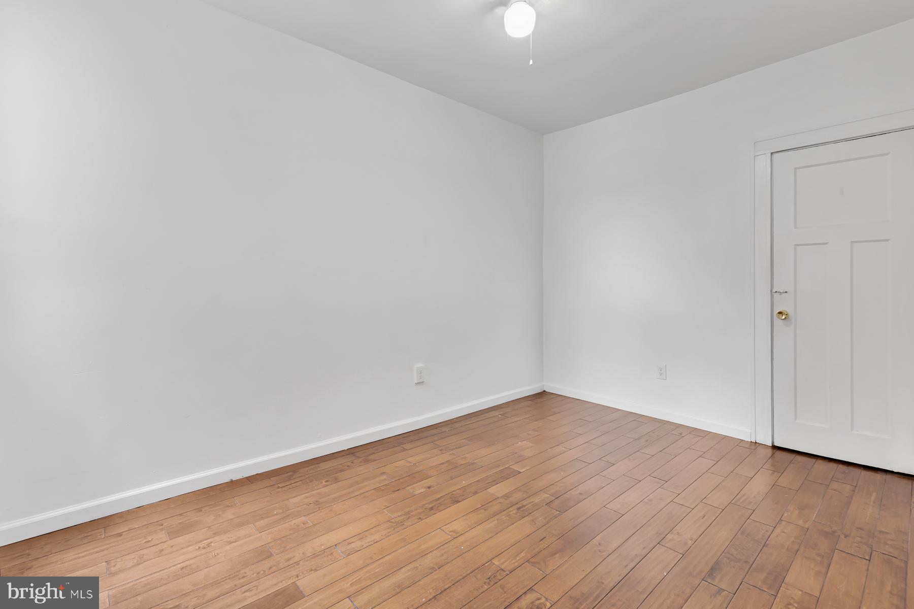 HARWOOD - Residential Lease