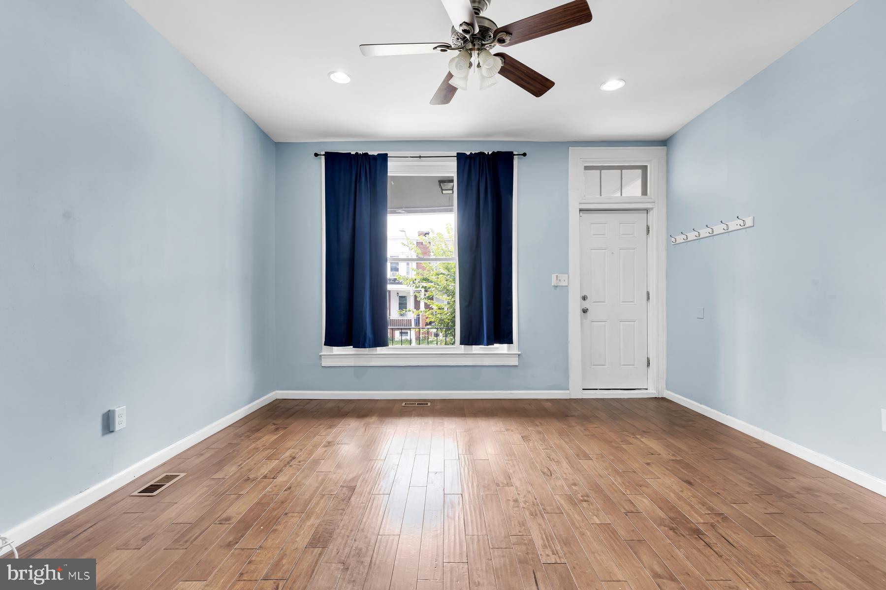 HARWOOD - Residential Lease