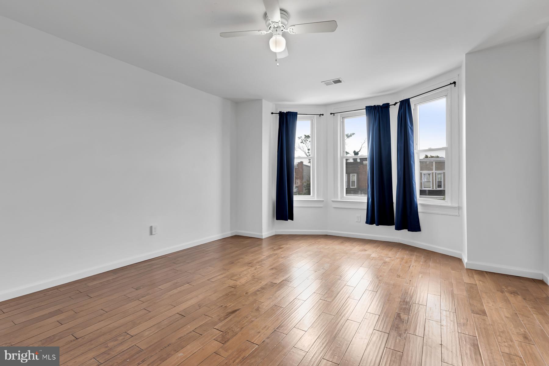 HARWOOD - Residential Lease