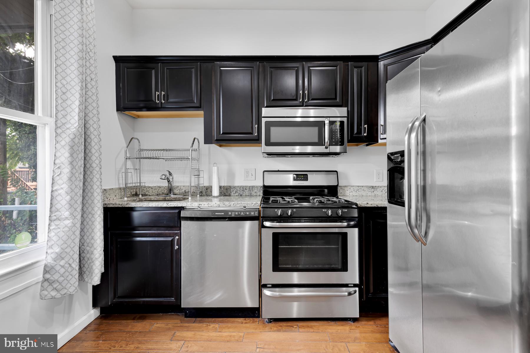 HARWOOD - Residential Lease