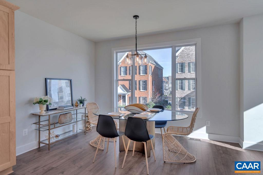 OLD TRAIL - Residential