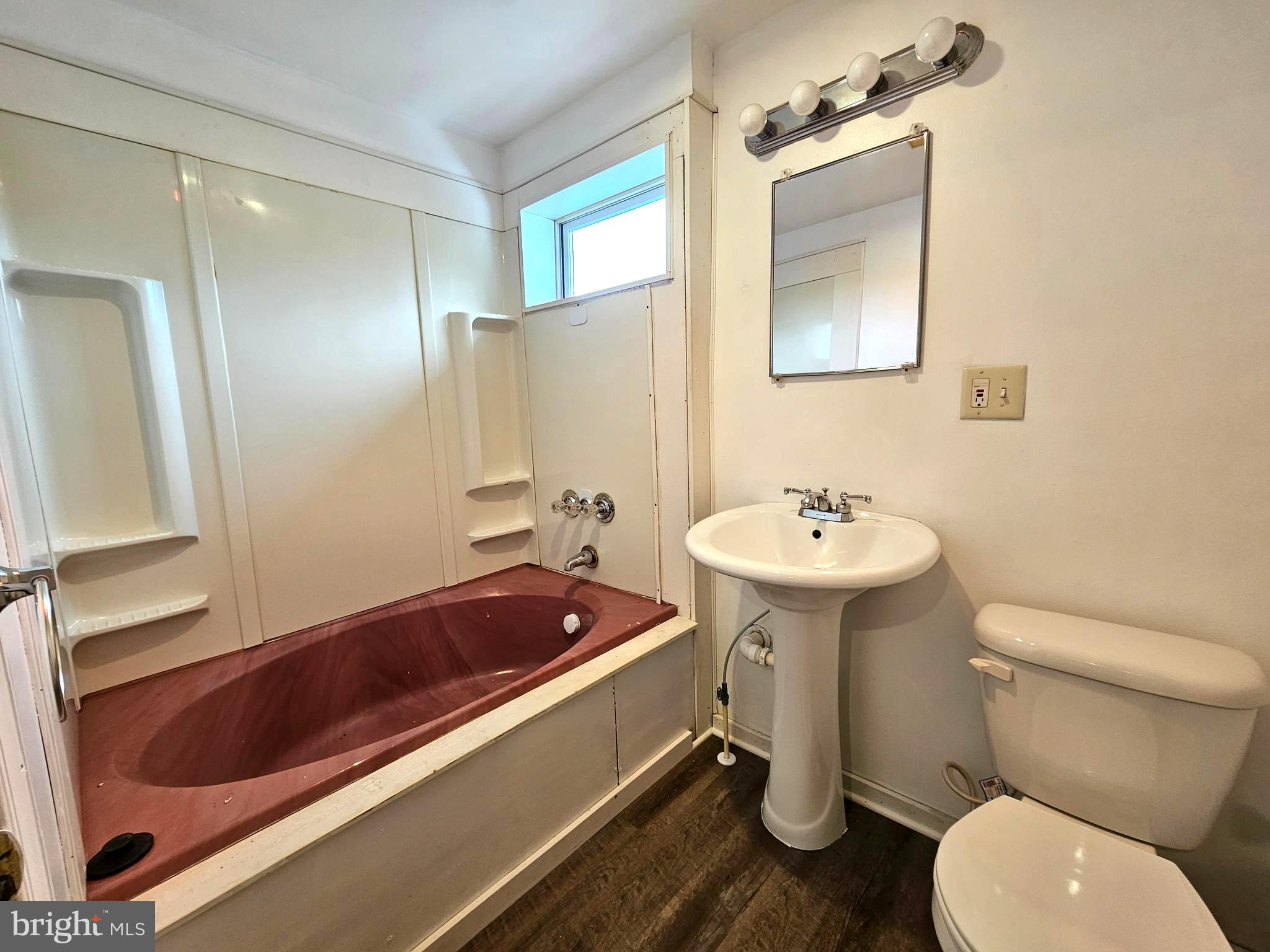 BERKELEY SPRINGS CORPORATION - Residential Lease