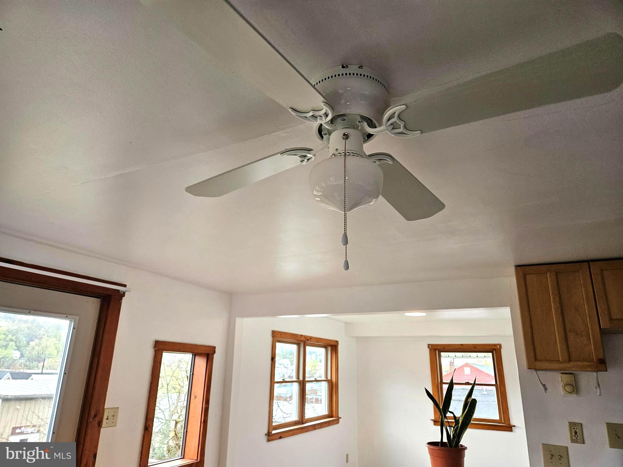 BERKELEY SPRINGS CORPORATION - Residential Lease