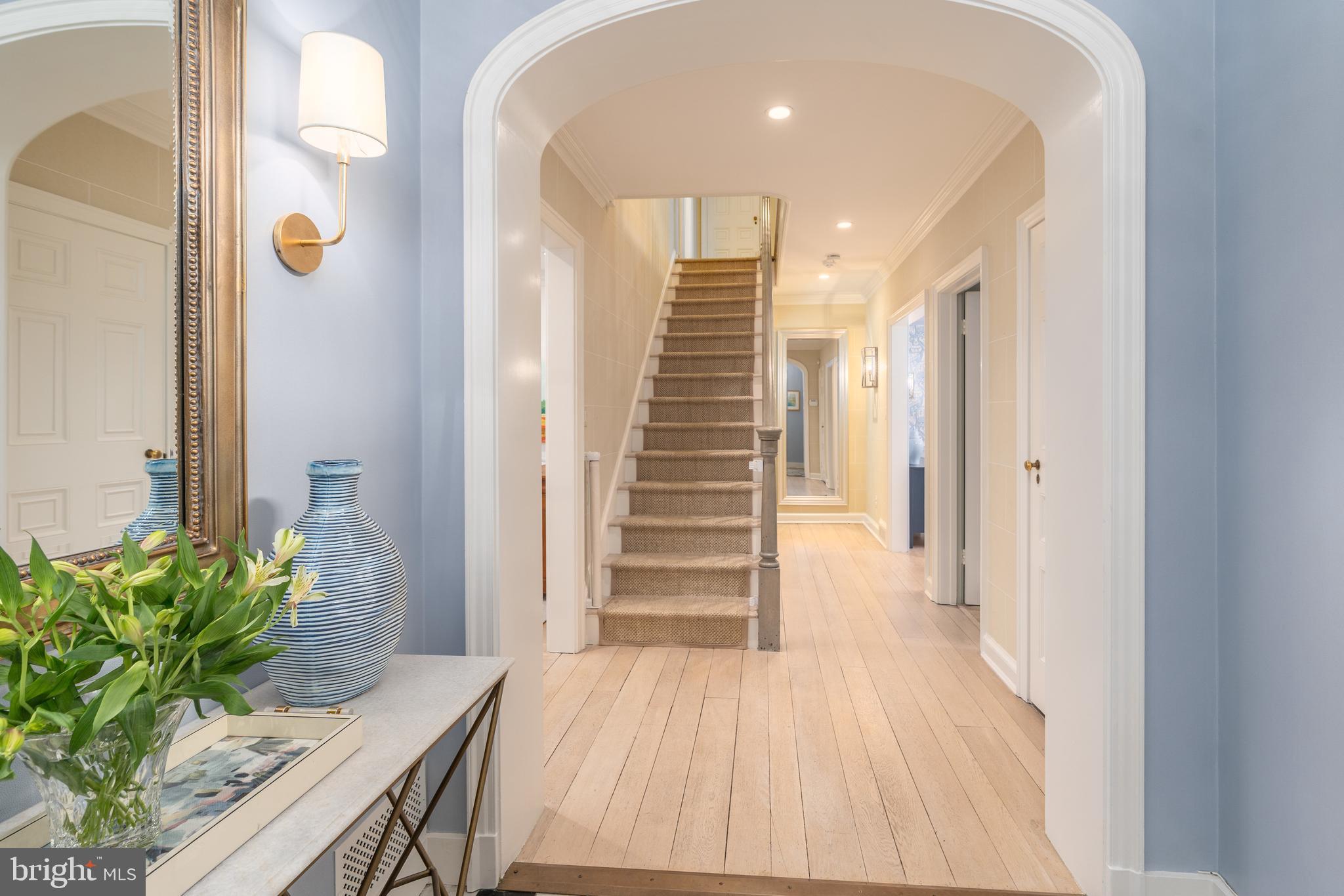 FOXHALL - Residential