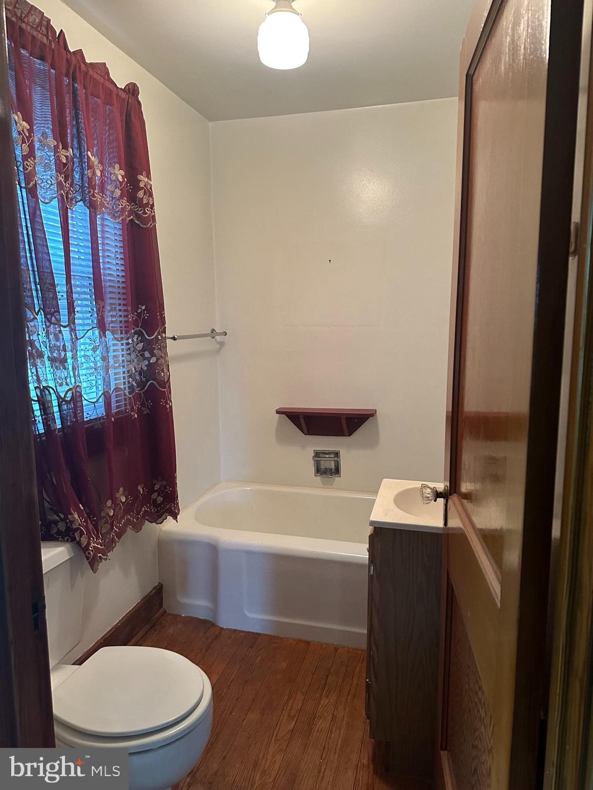 BOWLING GREEN - Residential