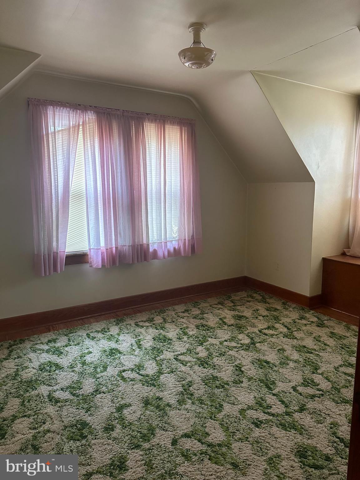 BOWLING GREEN - Residential