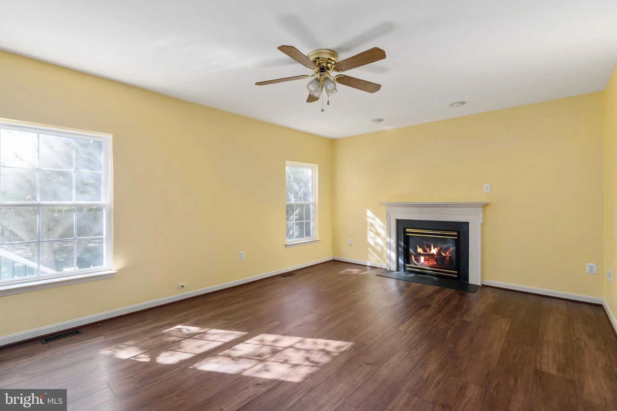 Fredericksburg, Virginia 22408, United States, 4 Bedrooms Bedrooms, ,4 BathroomsBathrooms,Residential,Active,225415