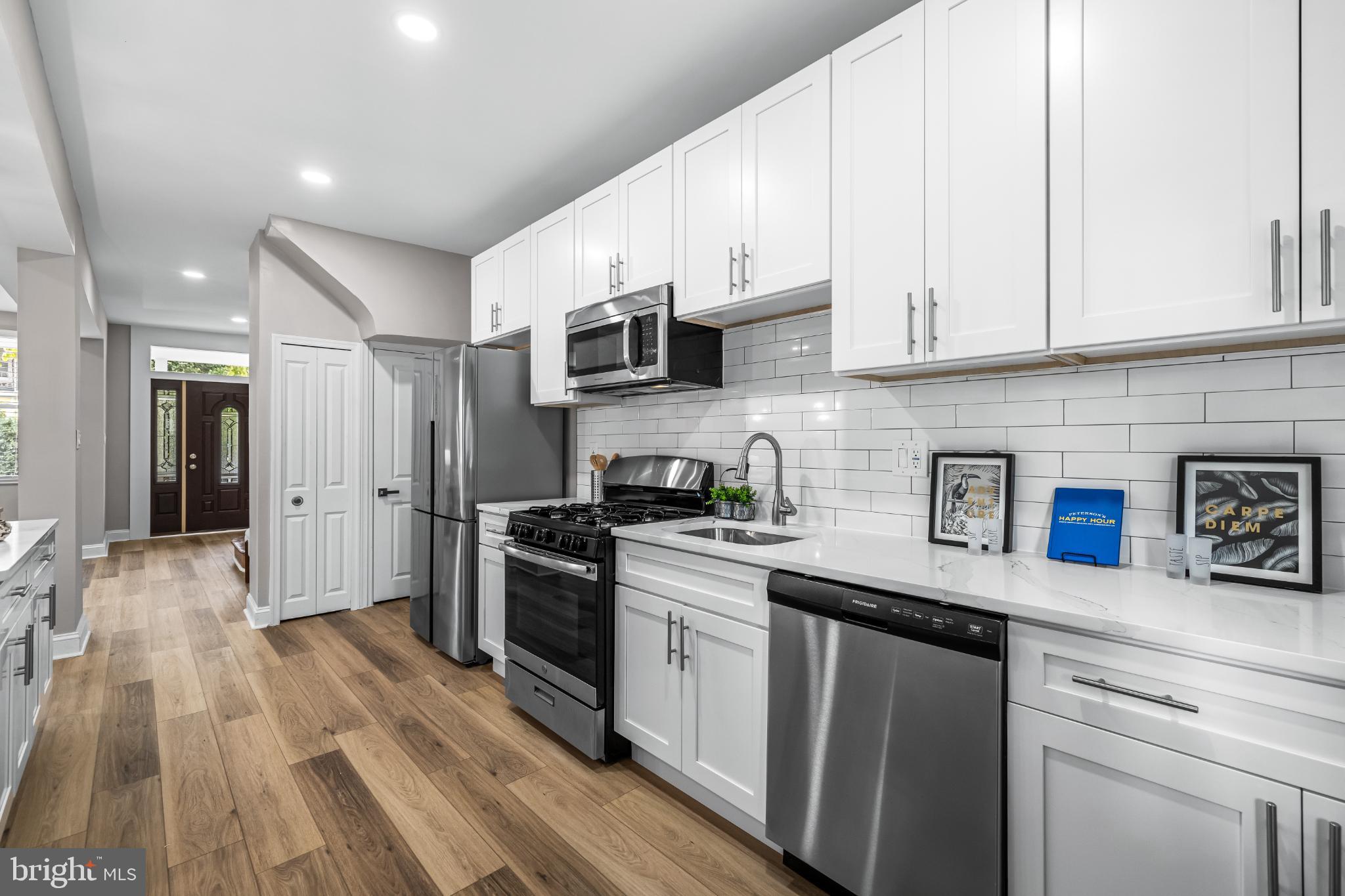 WOODBROOK - Residential