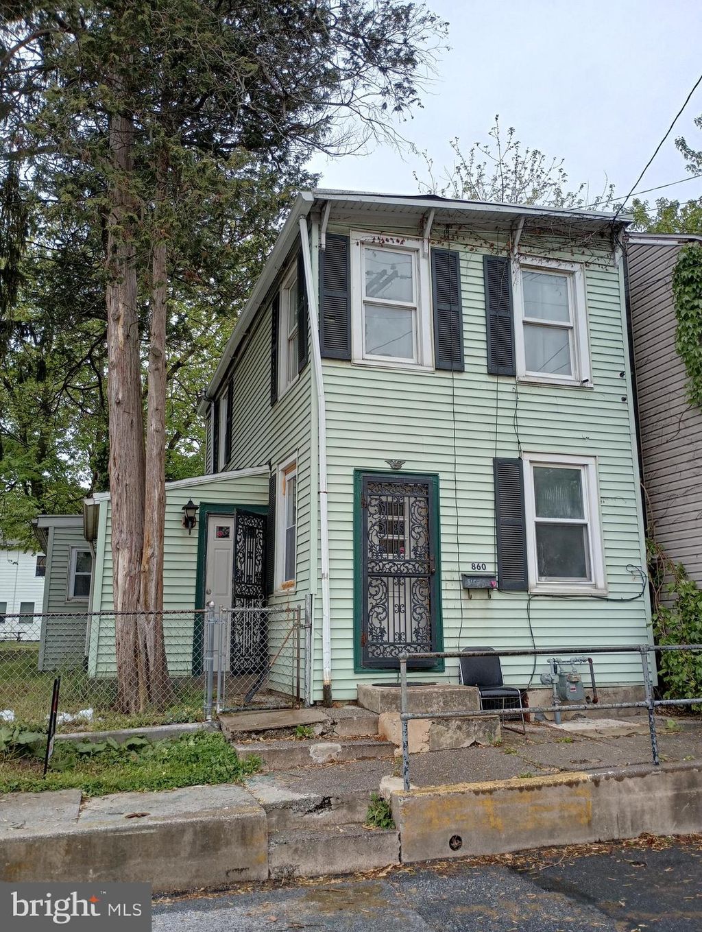 Photo of 860 N MARKET ST, LANCASTER, PA 17603 (MLS # PALA2037048)