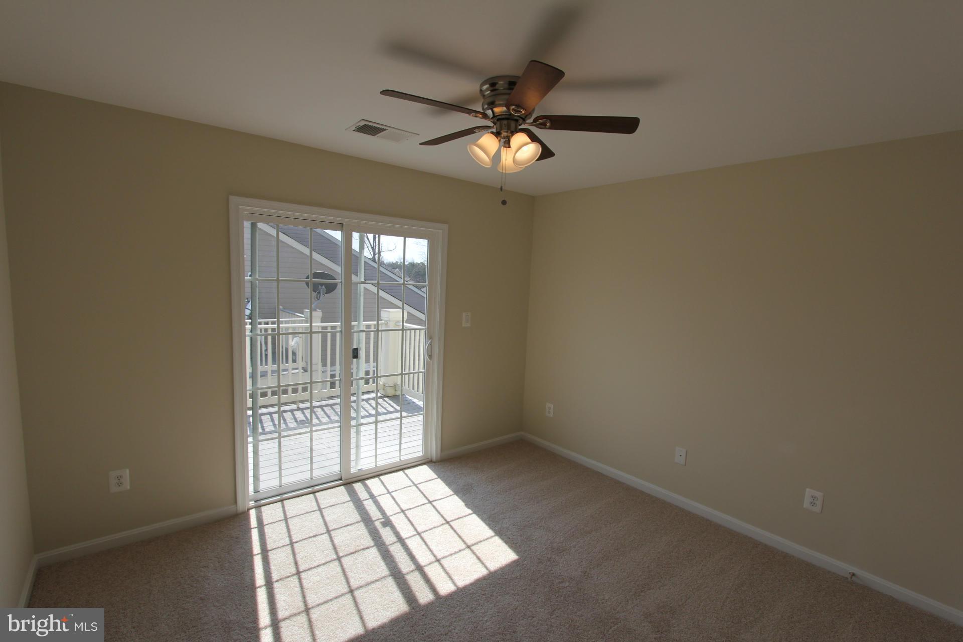 CHATSWORTH VILLAGE CONDO - Residential Lease