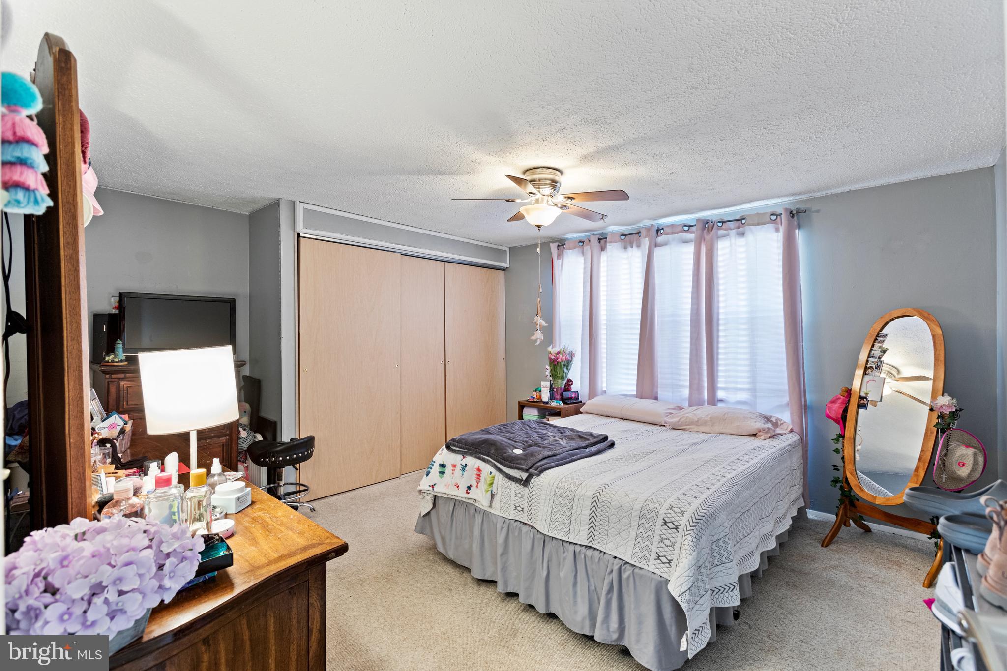 AMBER MEADOWS - Residential