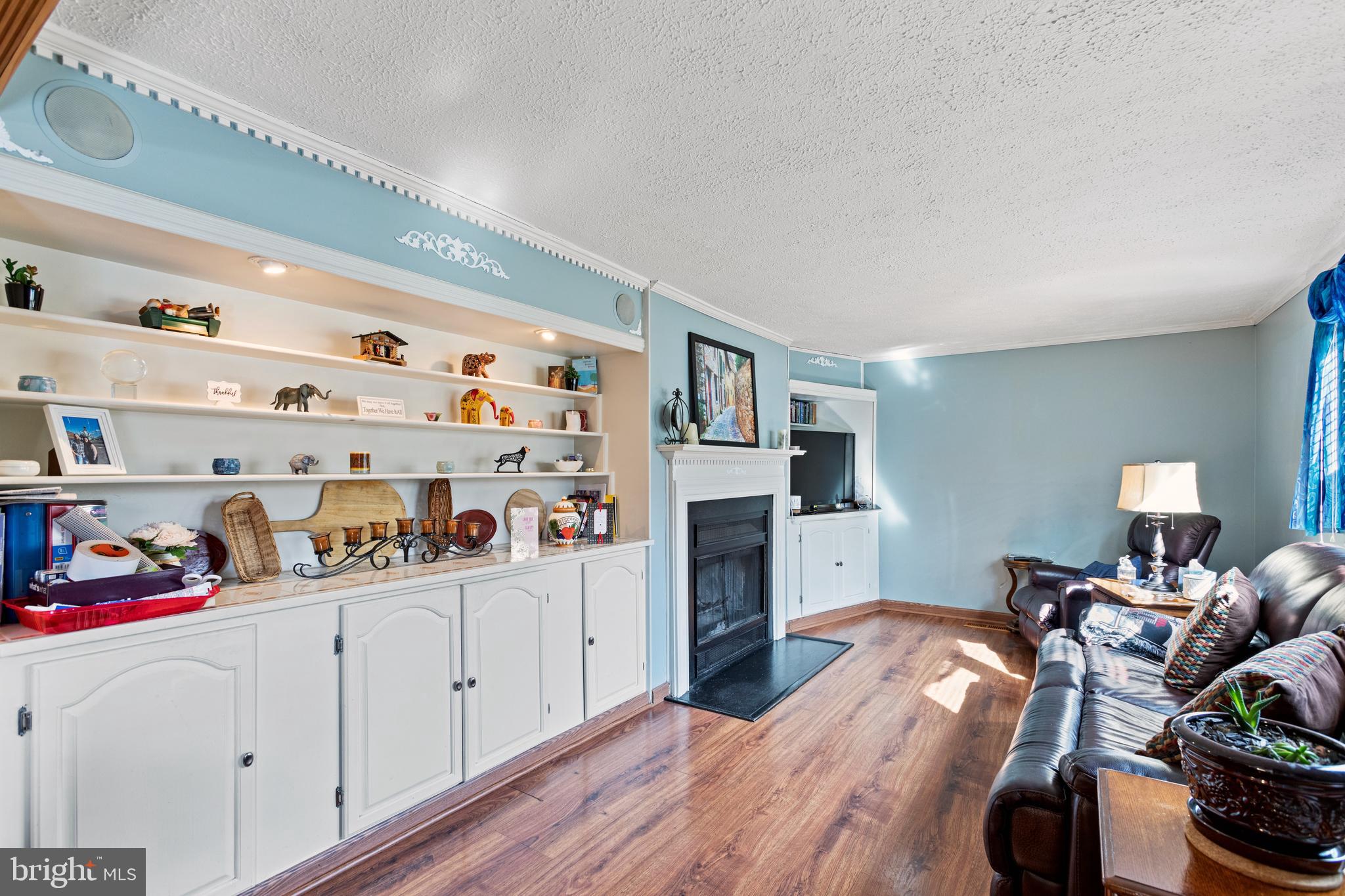 AMBER MEADOWS - Residential