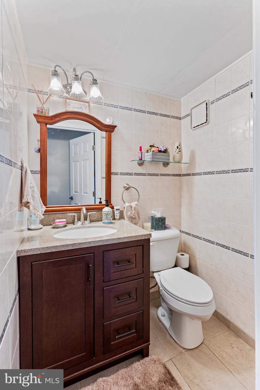 AMBER MEADOWS - Residential