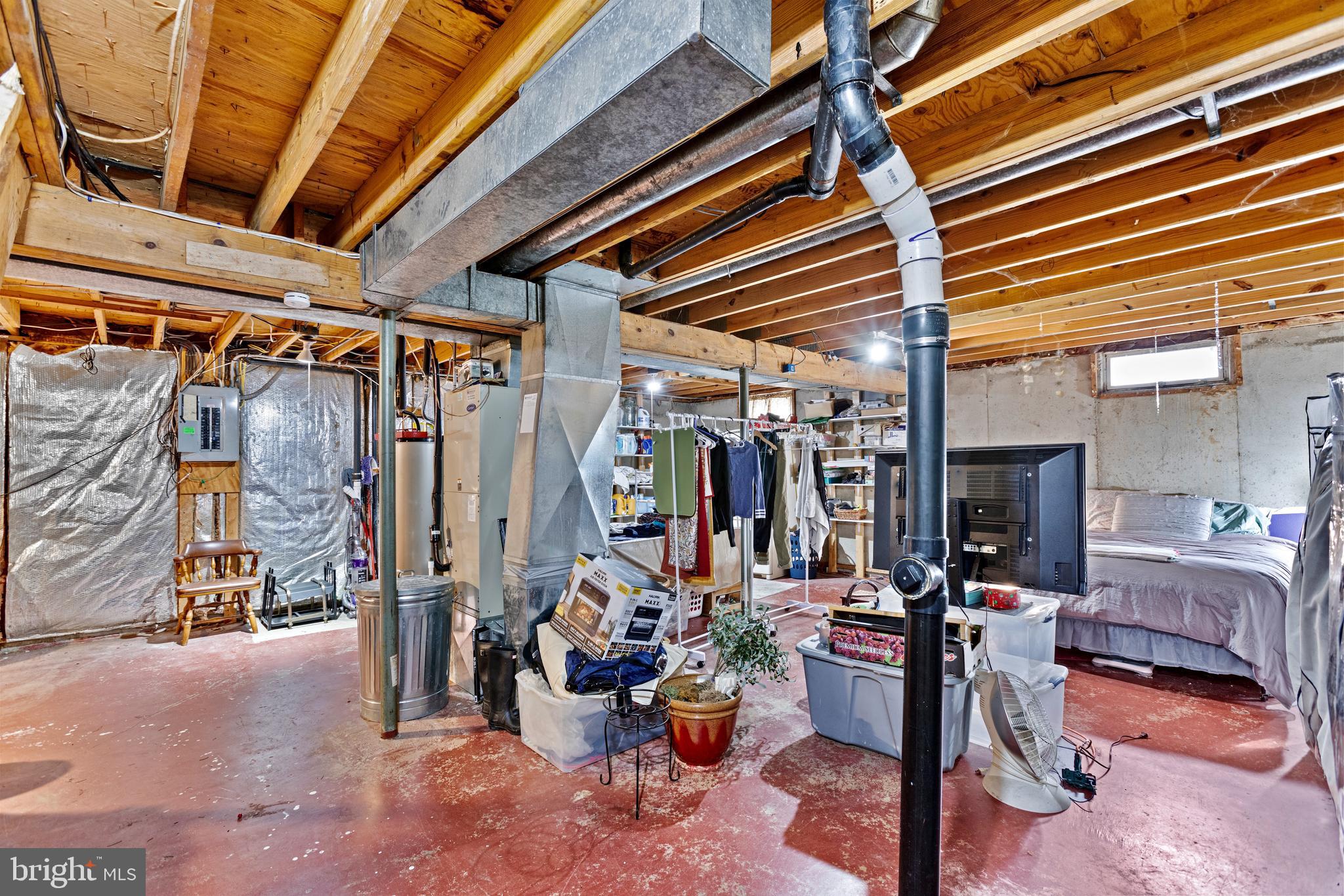 AMBER MEADOWS - Residential