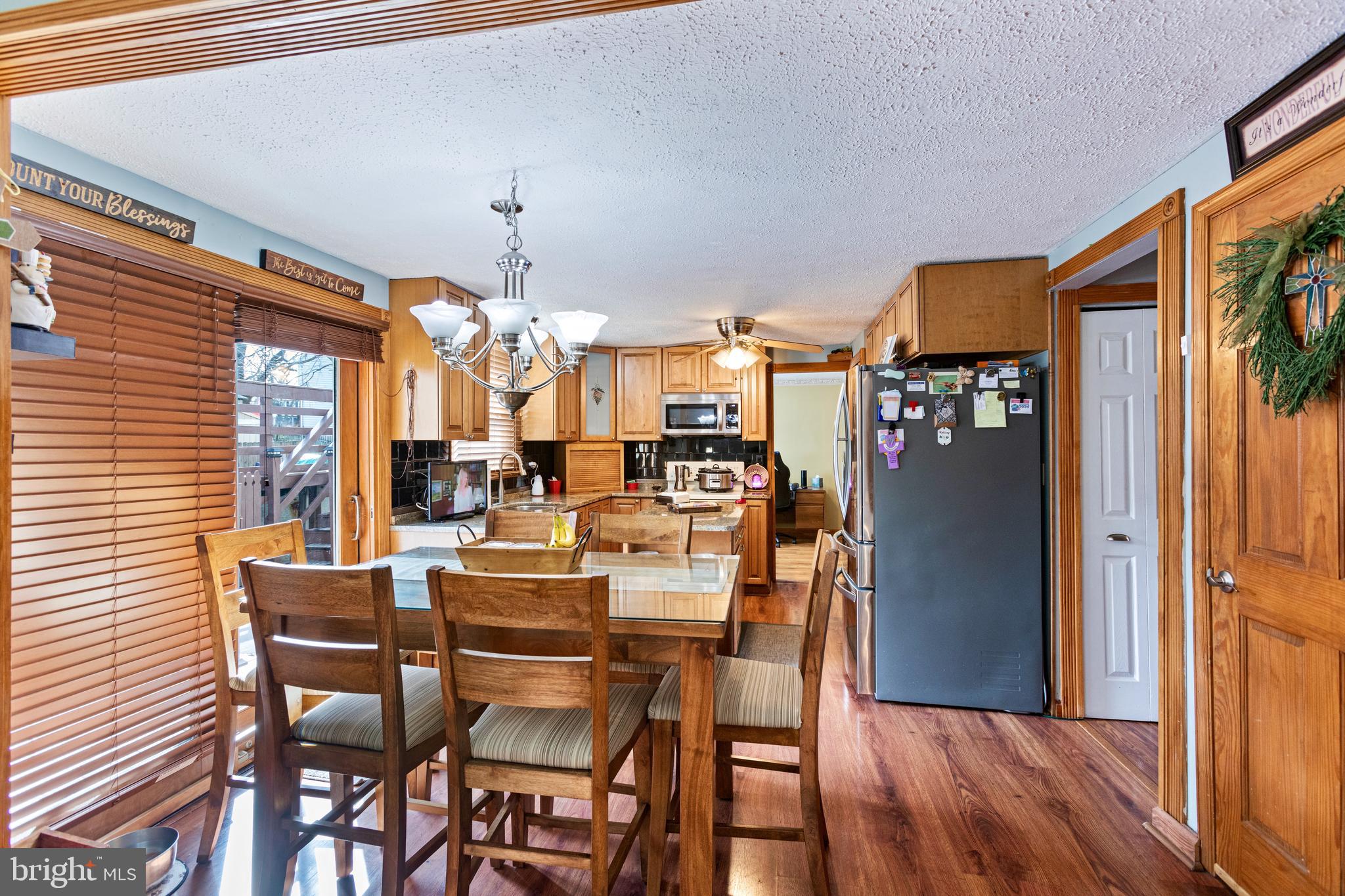 AMBER MEADOWS - Residential