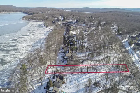 MLS: MDGA2011036
