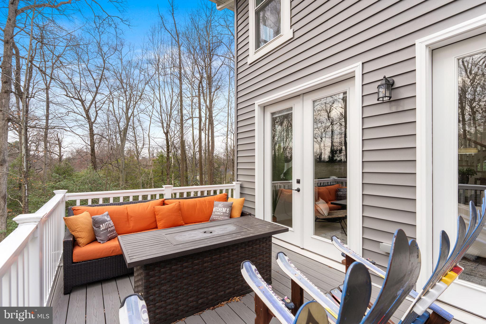 HILLANDALE - Residential