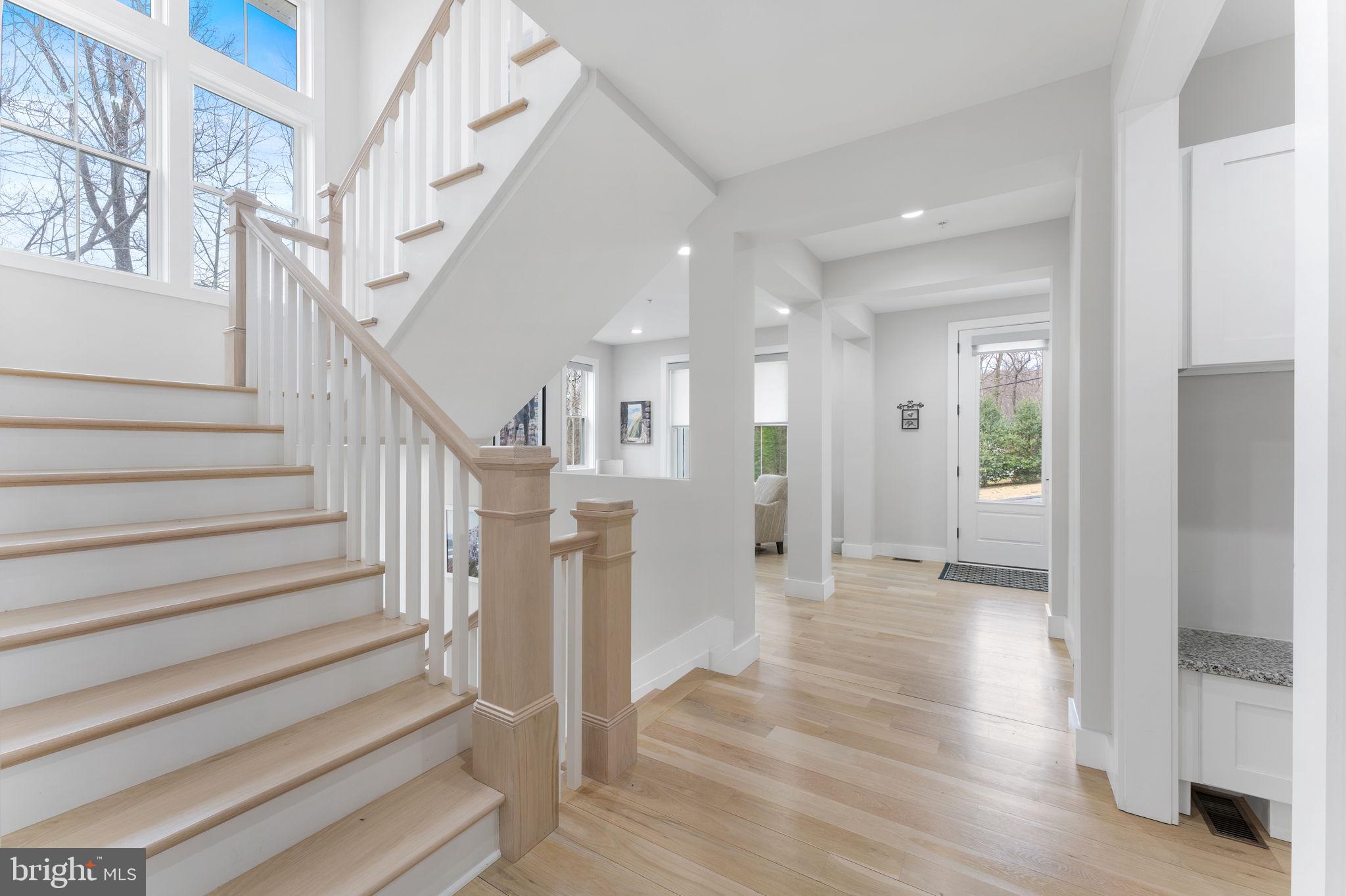 HILLANDALE - Residential