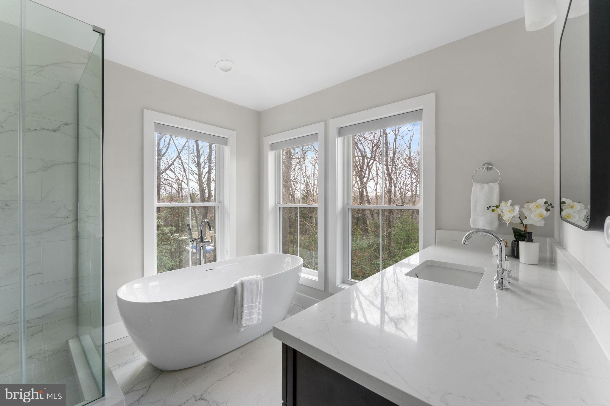 HILLANDALE - Residential