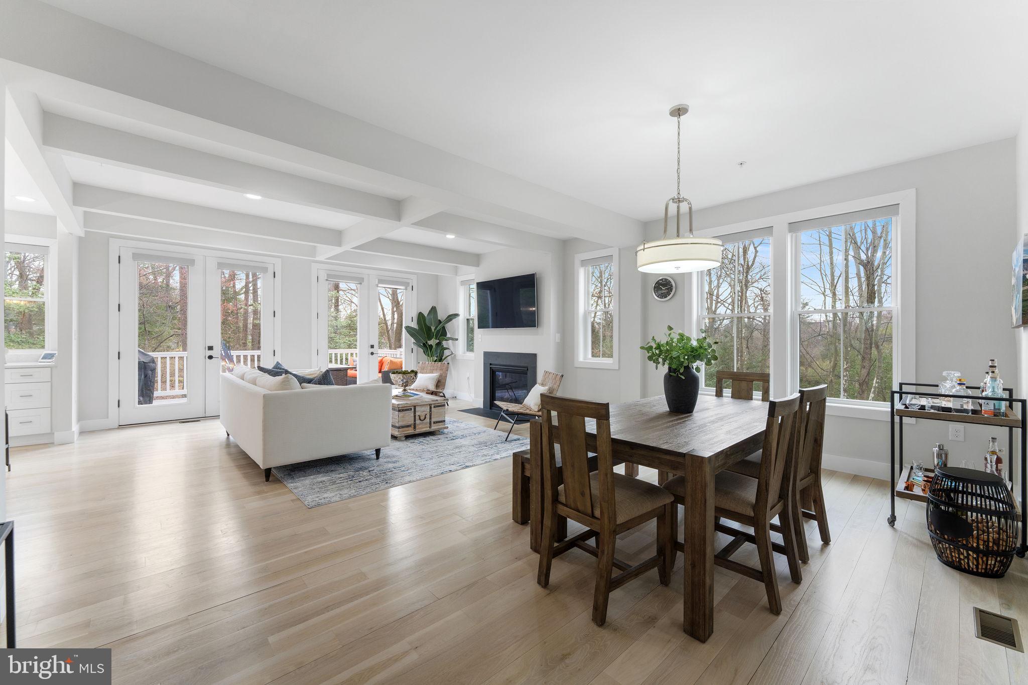 HILLANDALE - Residential