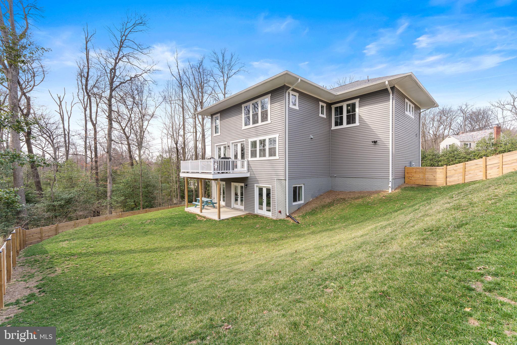 HILLANDALE - Residential