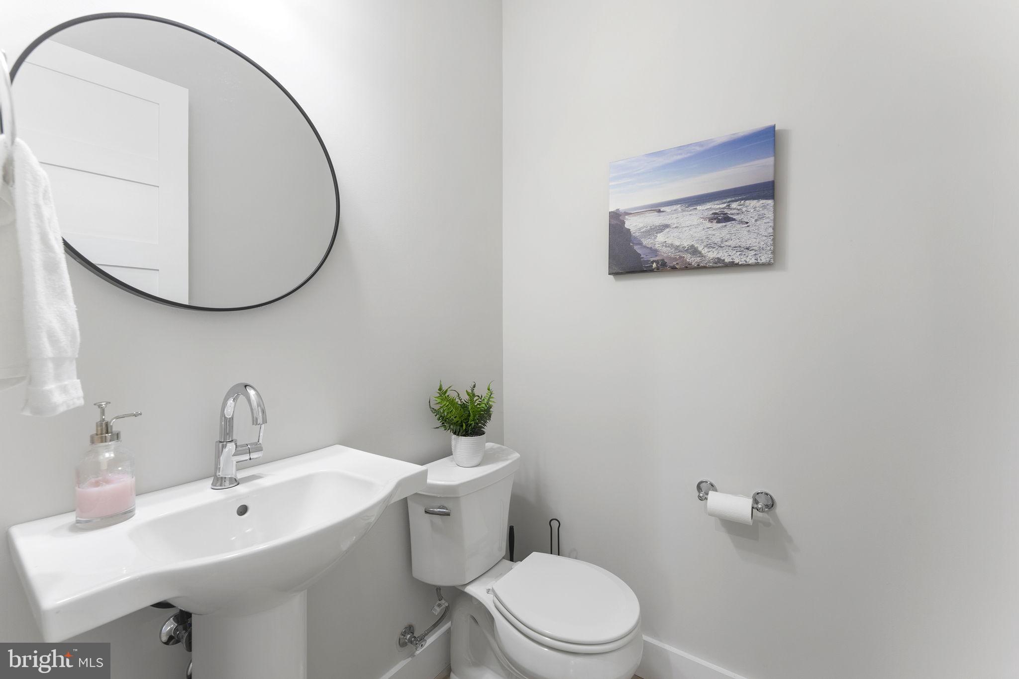 HILLANDALE - Residential