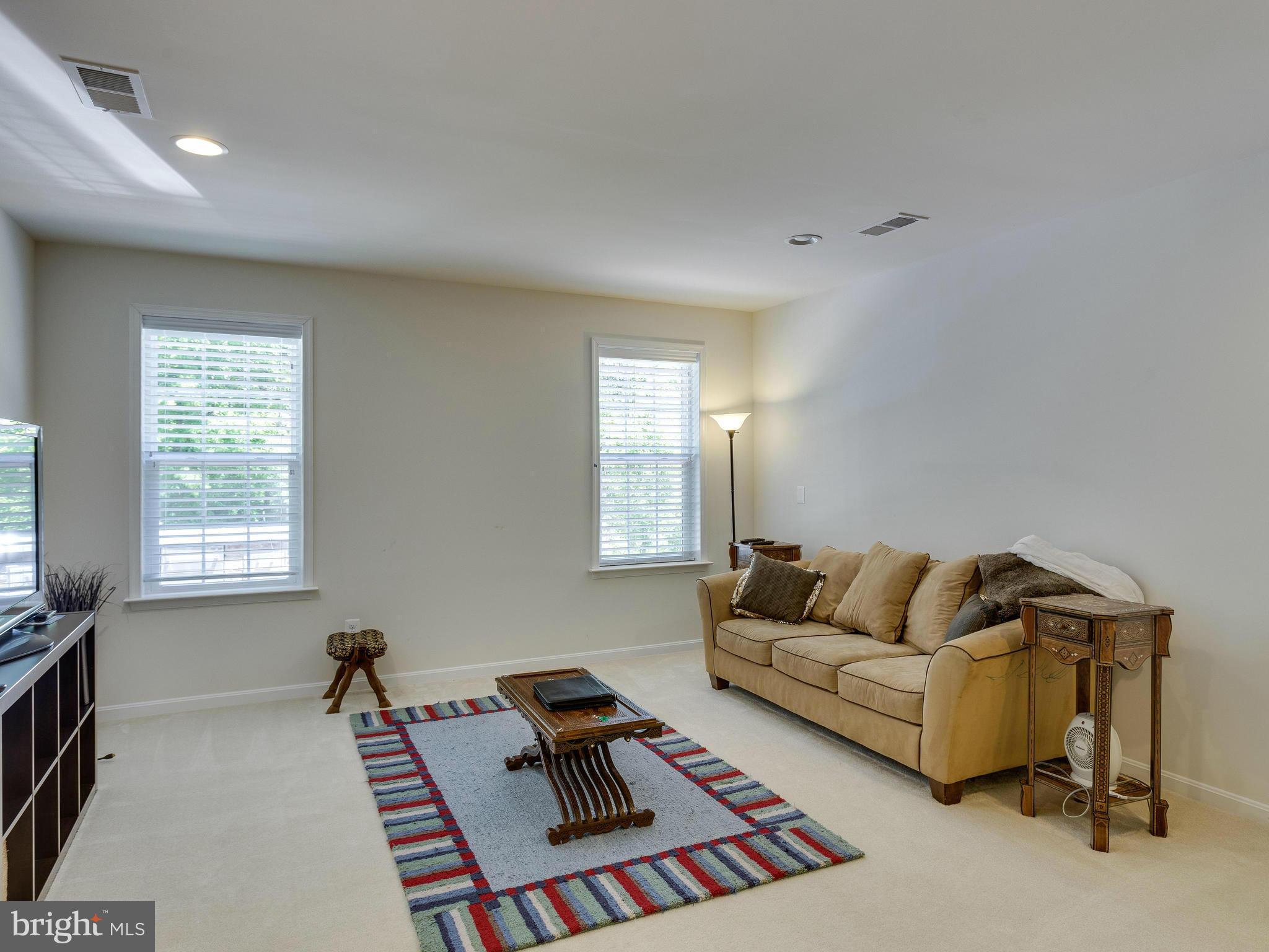 MARRWOOD - Residential Lease