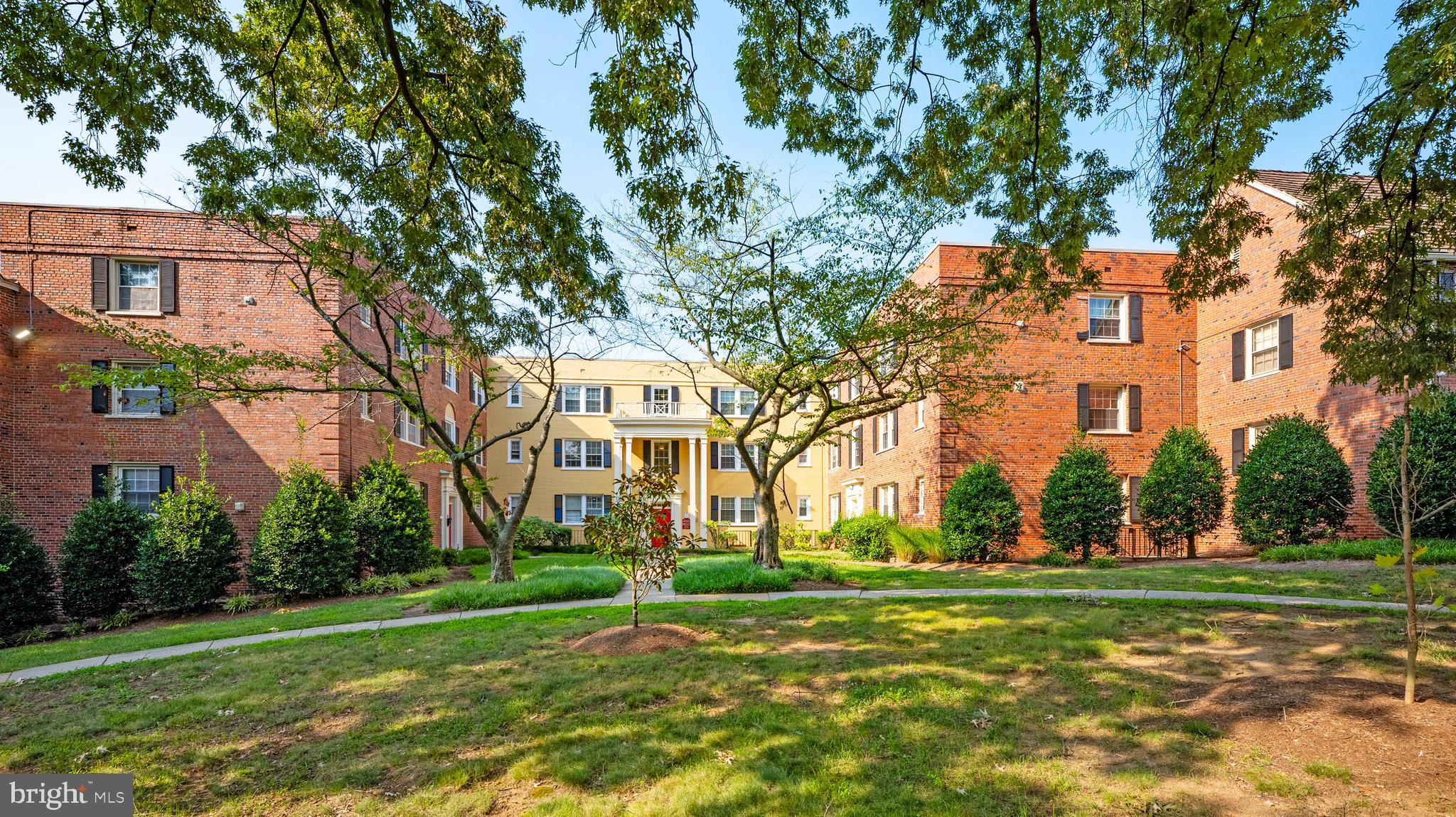 3909 PENNSYLVANIA AVENUE SE 302