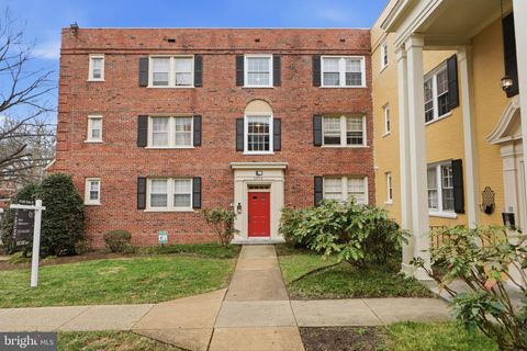 3909 PENNSYLVANIA AVENUE SE 302 WASHINGTON DC 20020