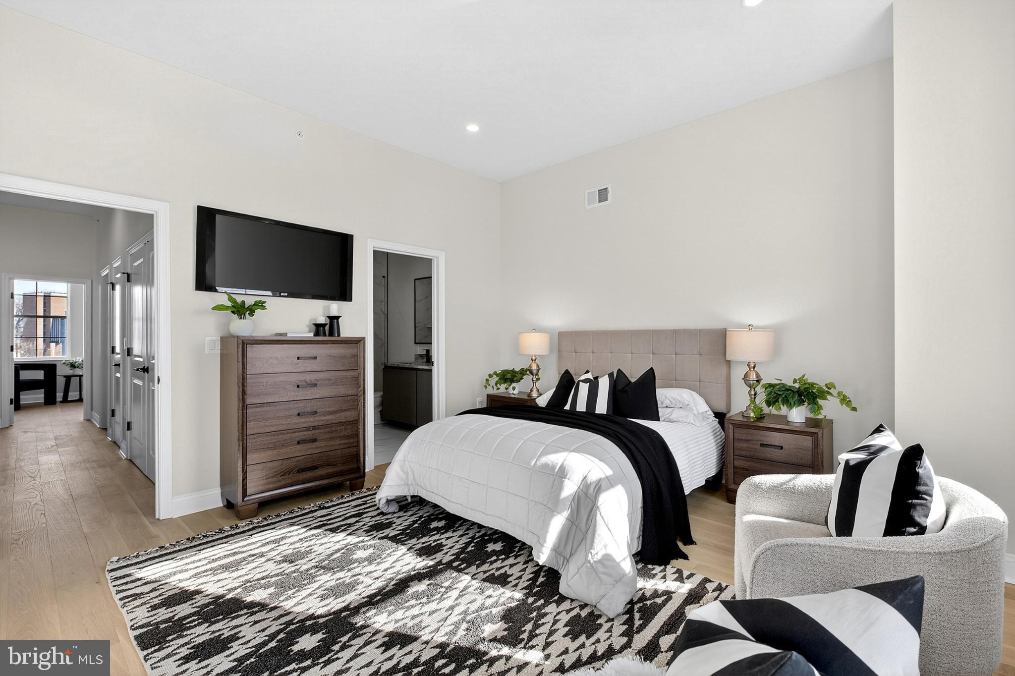 WYNNEFIELD HEIGHTS - Residential