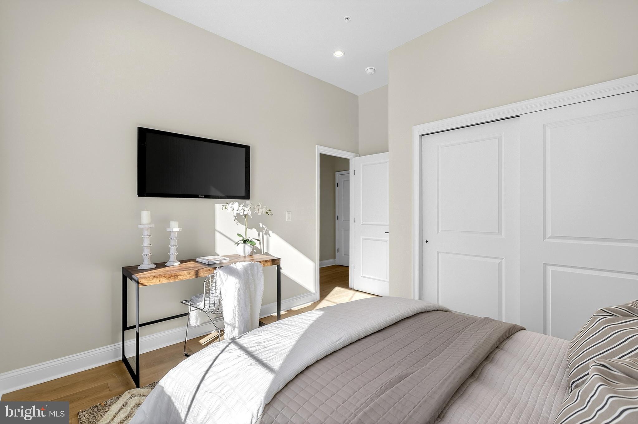 WYNNEFIELD HEIGHTS - Residential