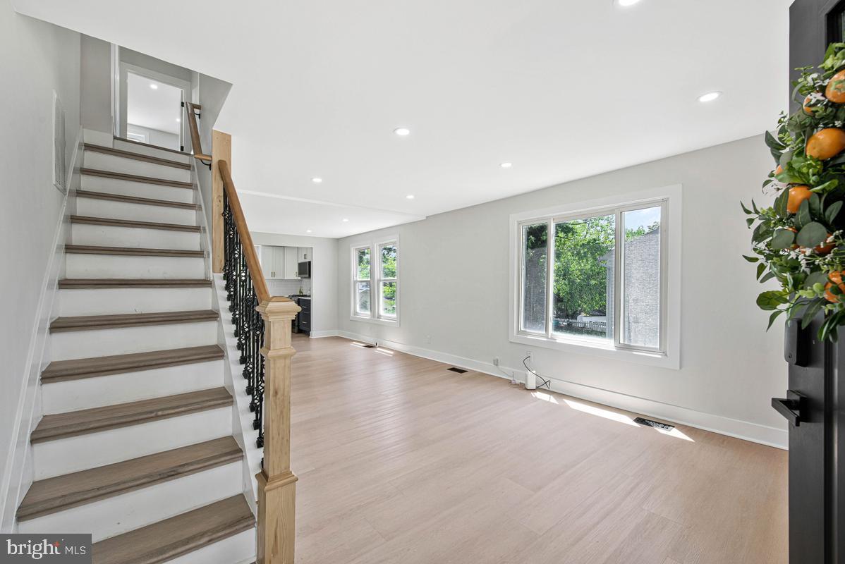 CAPITOL HEIGHTS - Residential