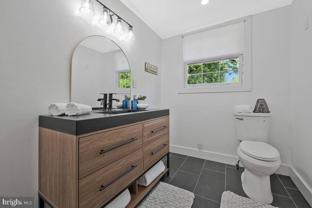 CAPITOL HEIGHTS - Residential