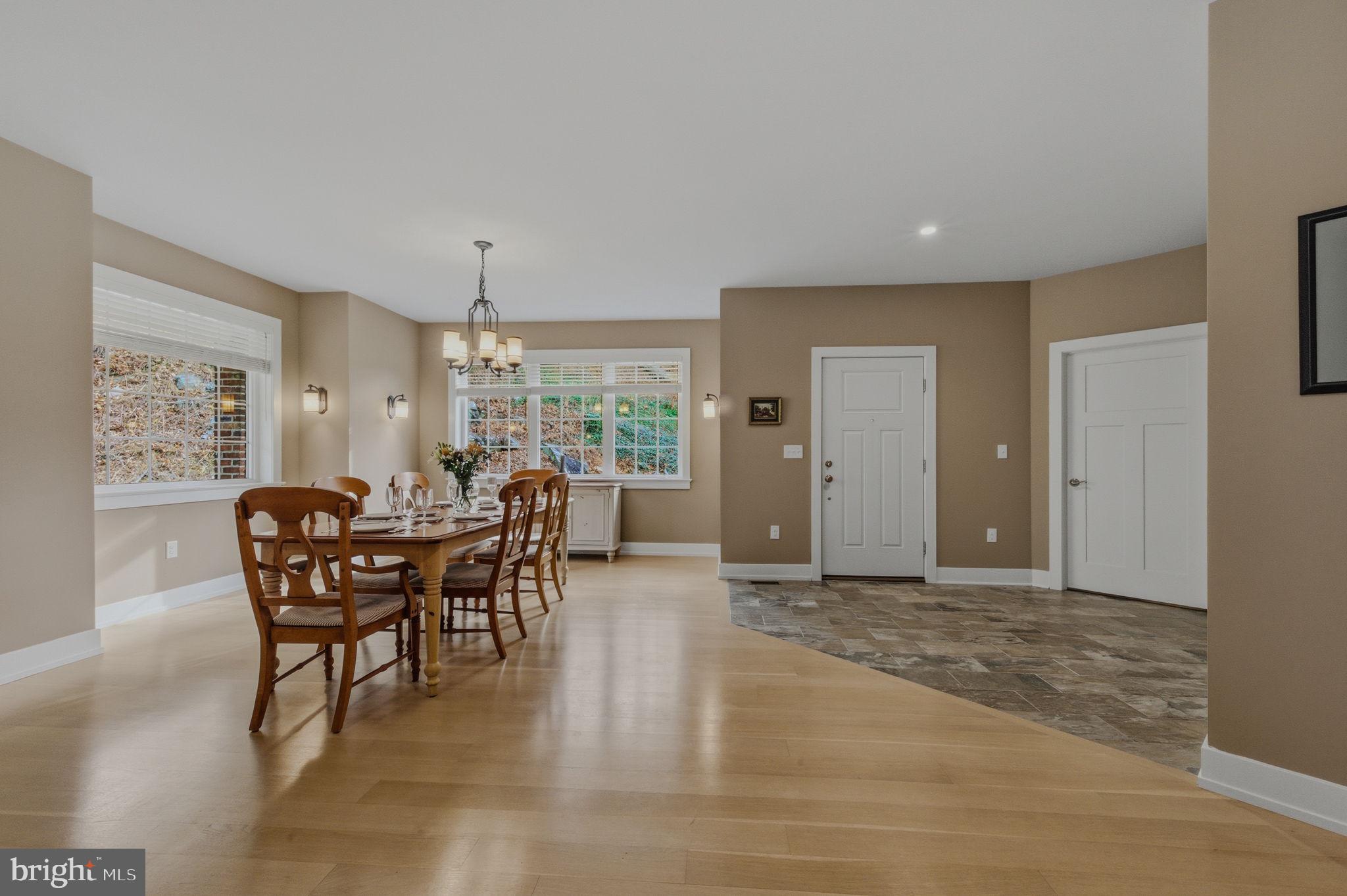 1940 RISING SUN LANE