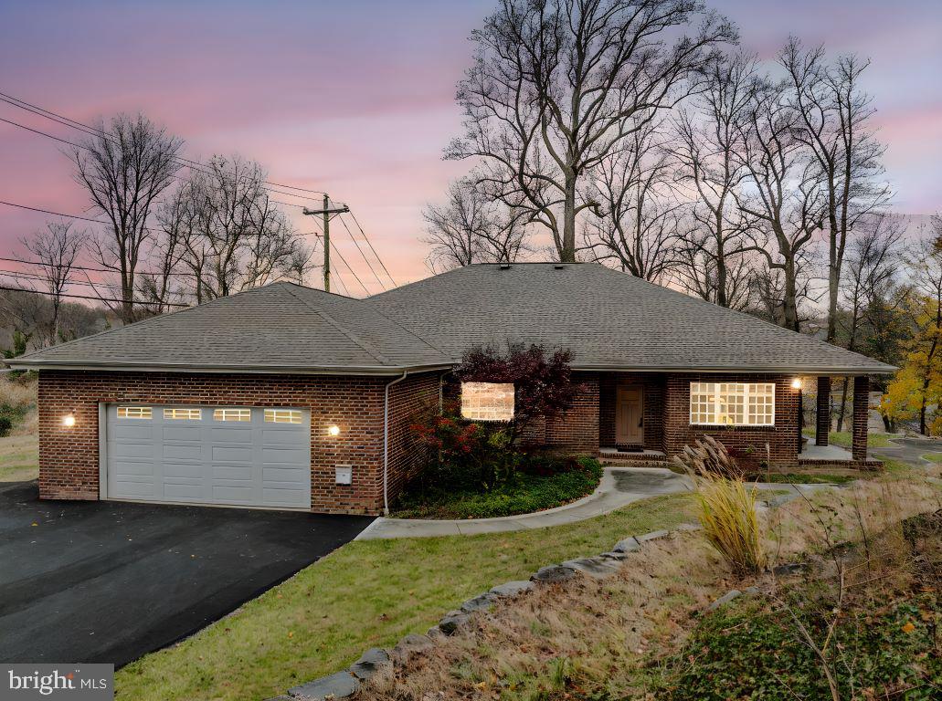 1940 RISING SUN LANE