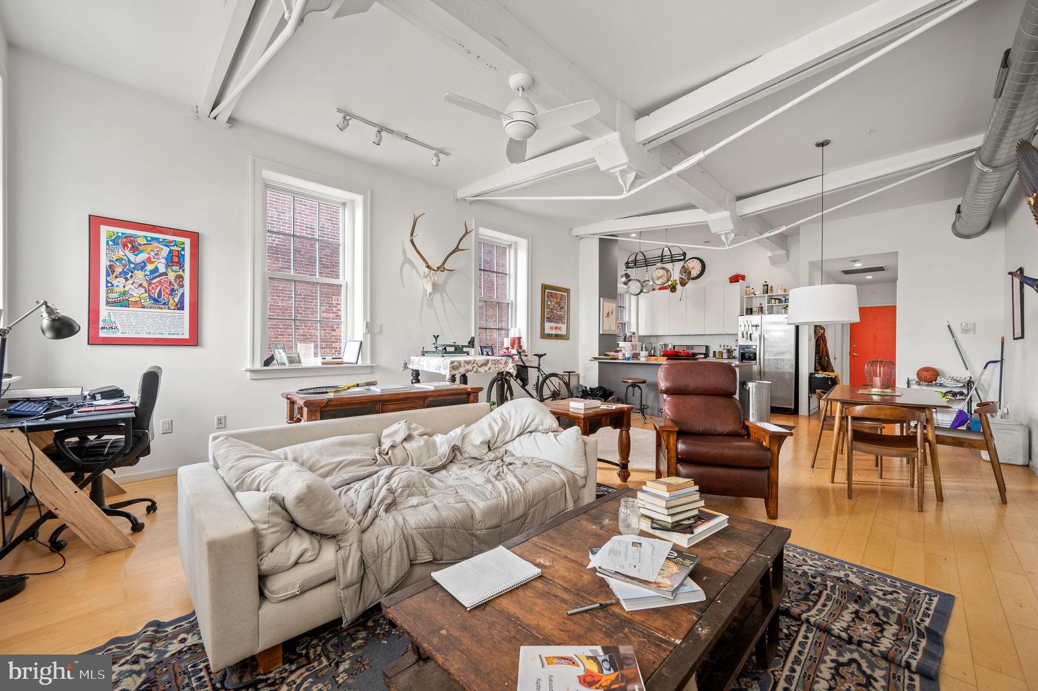 OLD CITY - Residential Income