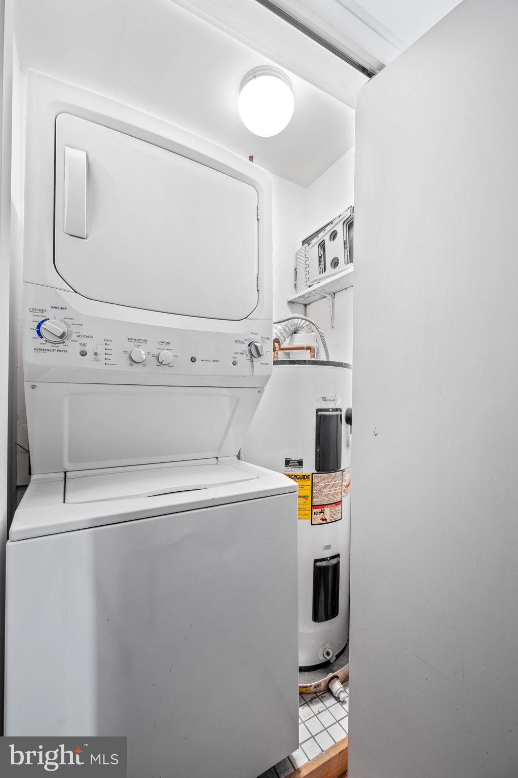 OLD CITY - Residential Income