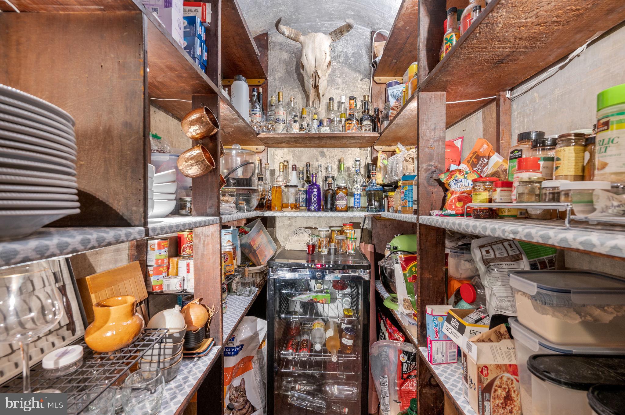 OLD CITY - Residential Income