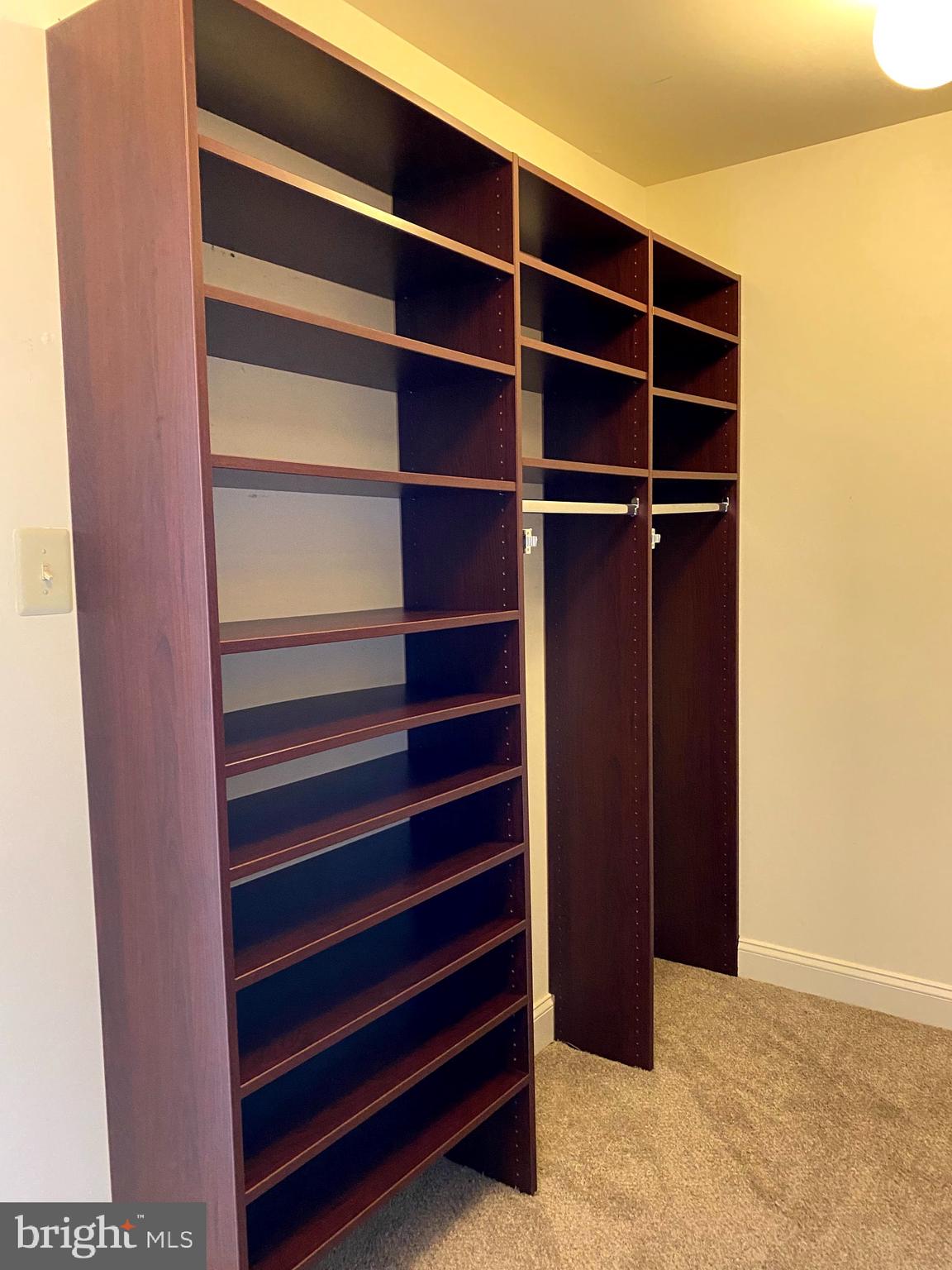 RESERVE AT PENN CRSG - Residential Lease