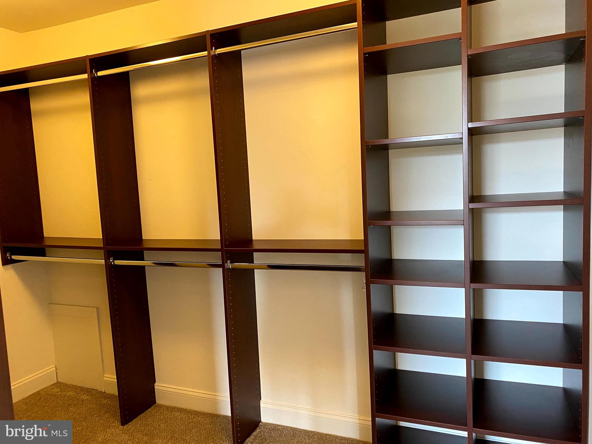 RESERVE AT PENN CRSG - Residential Lease