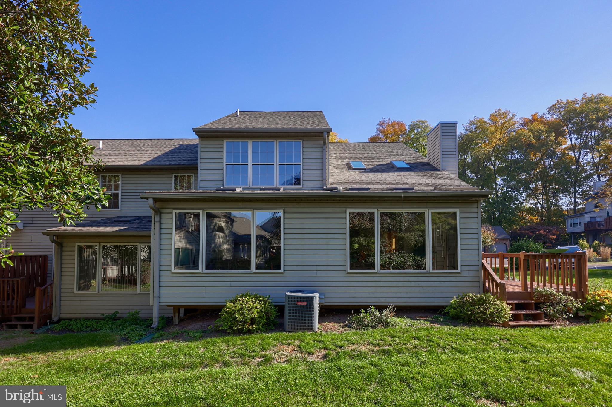 RIVER BEND PARK - Residential