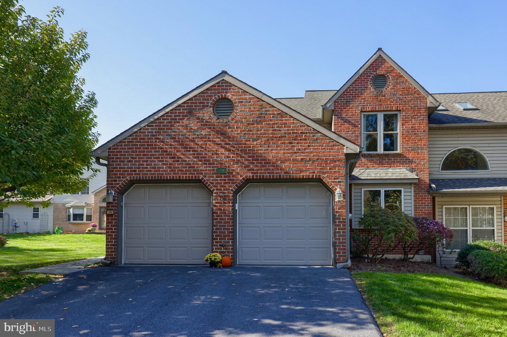 RIVER BEND PARK - Residential